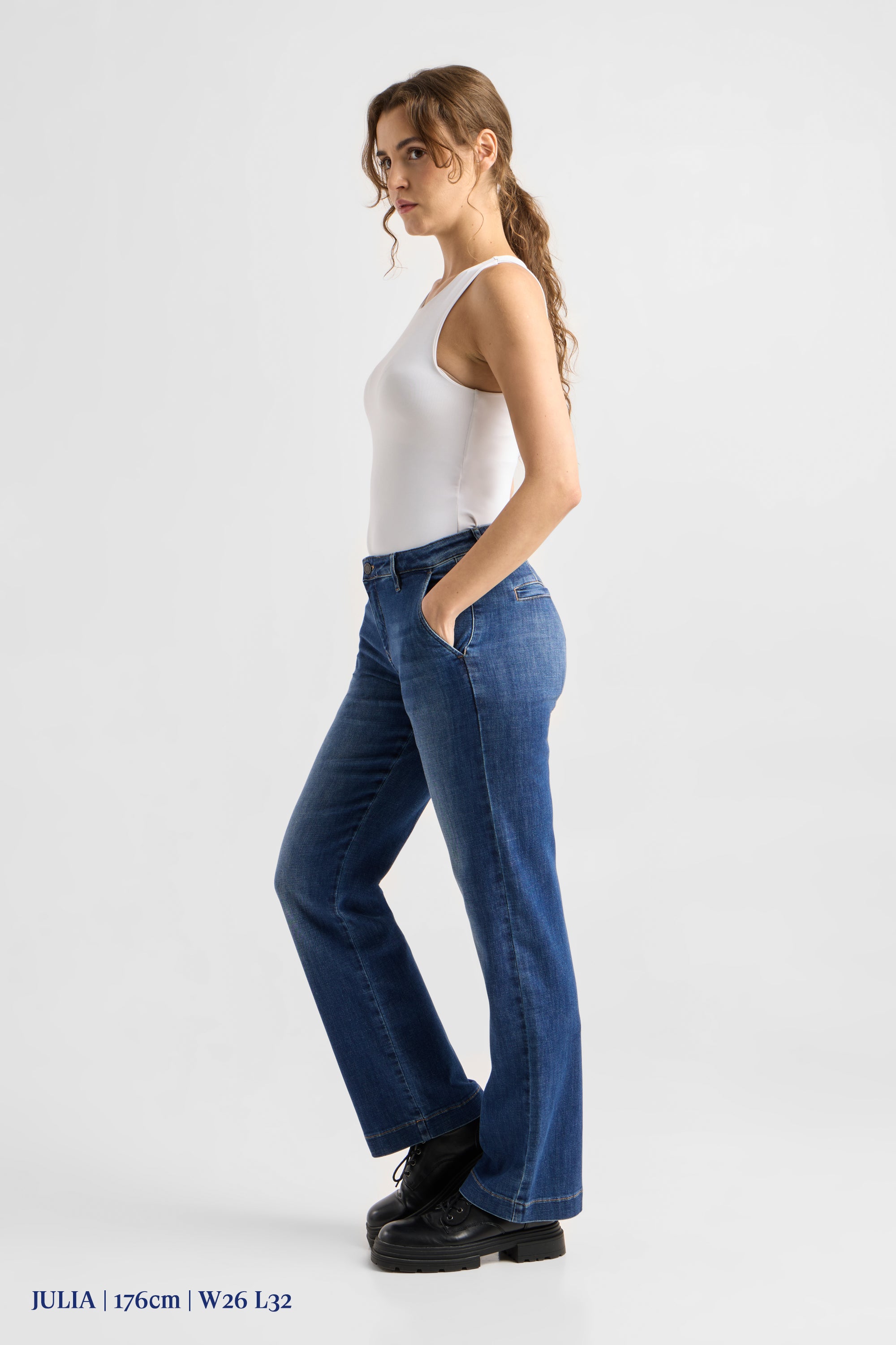 COSMA Flared Soft Denim - Chino - Vintage Blue