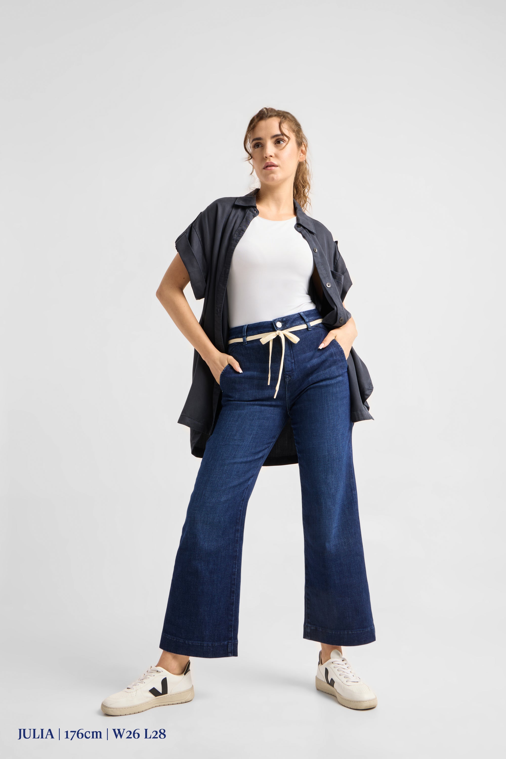 DEW Flared Cropped Soft Denim - French Pocket - Dark Blue