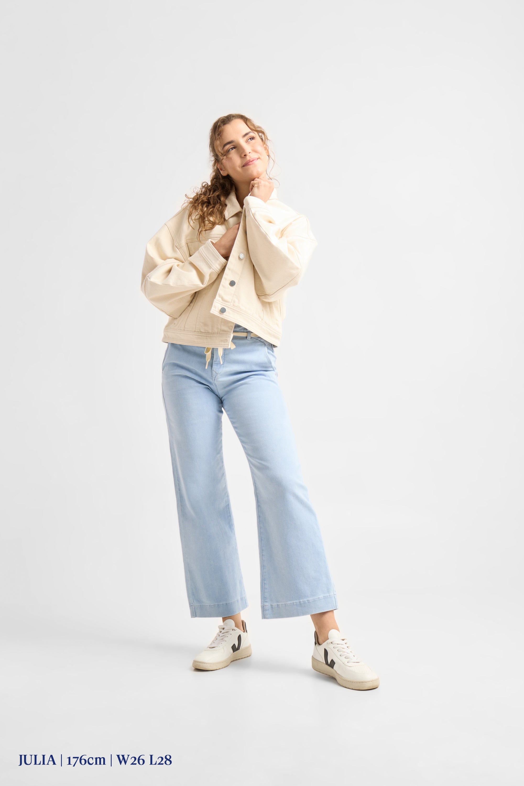 DEW Flared Cropped Soft Denim - French Pocket - Bright Blue