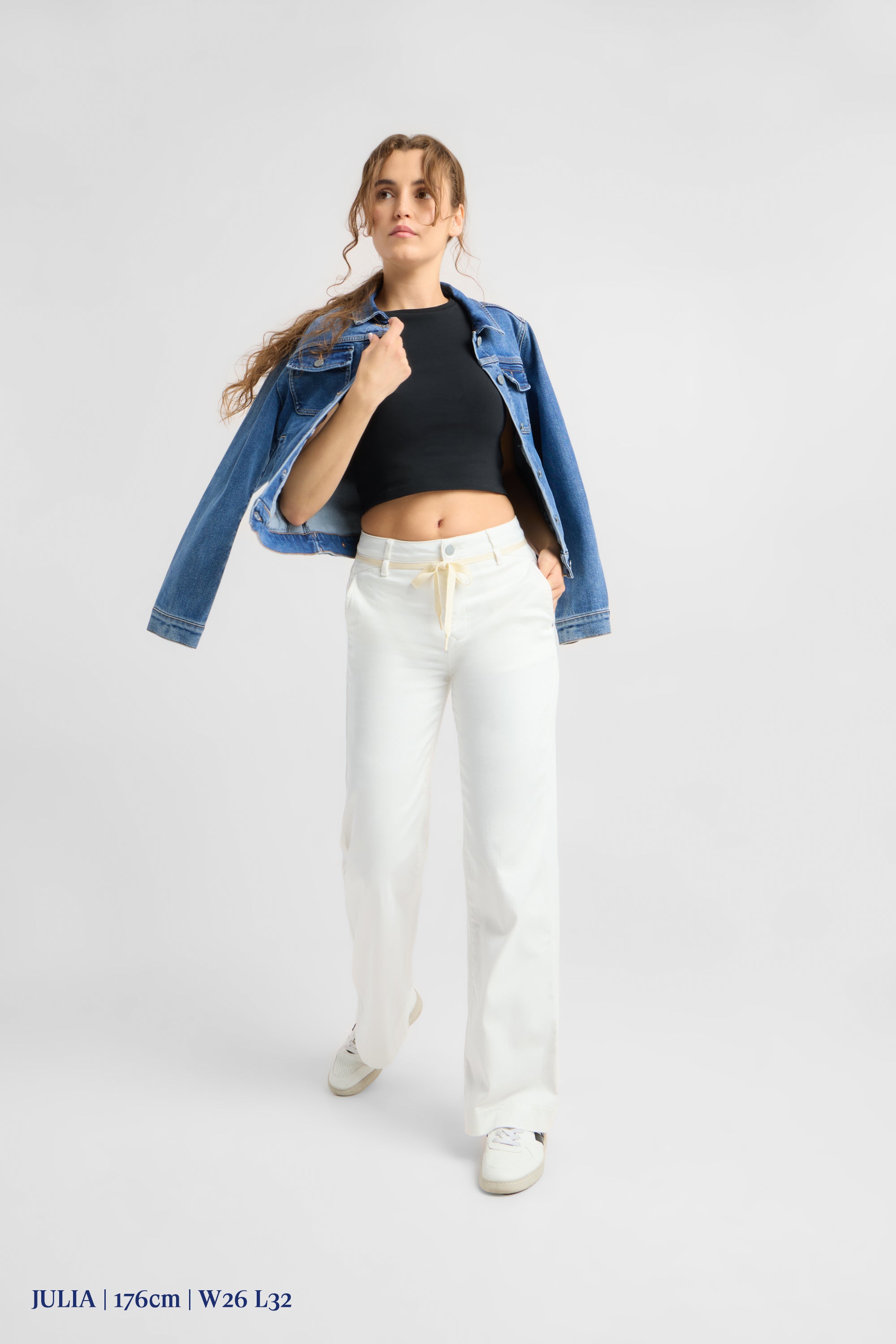 DEW Flared - Soft Denim - French Pocket - White Denim