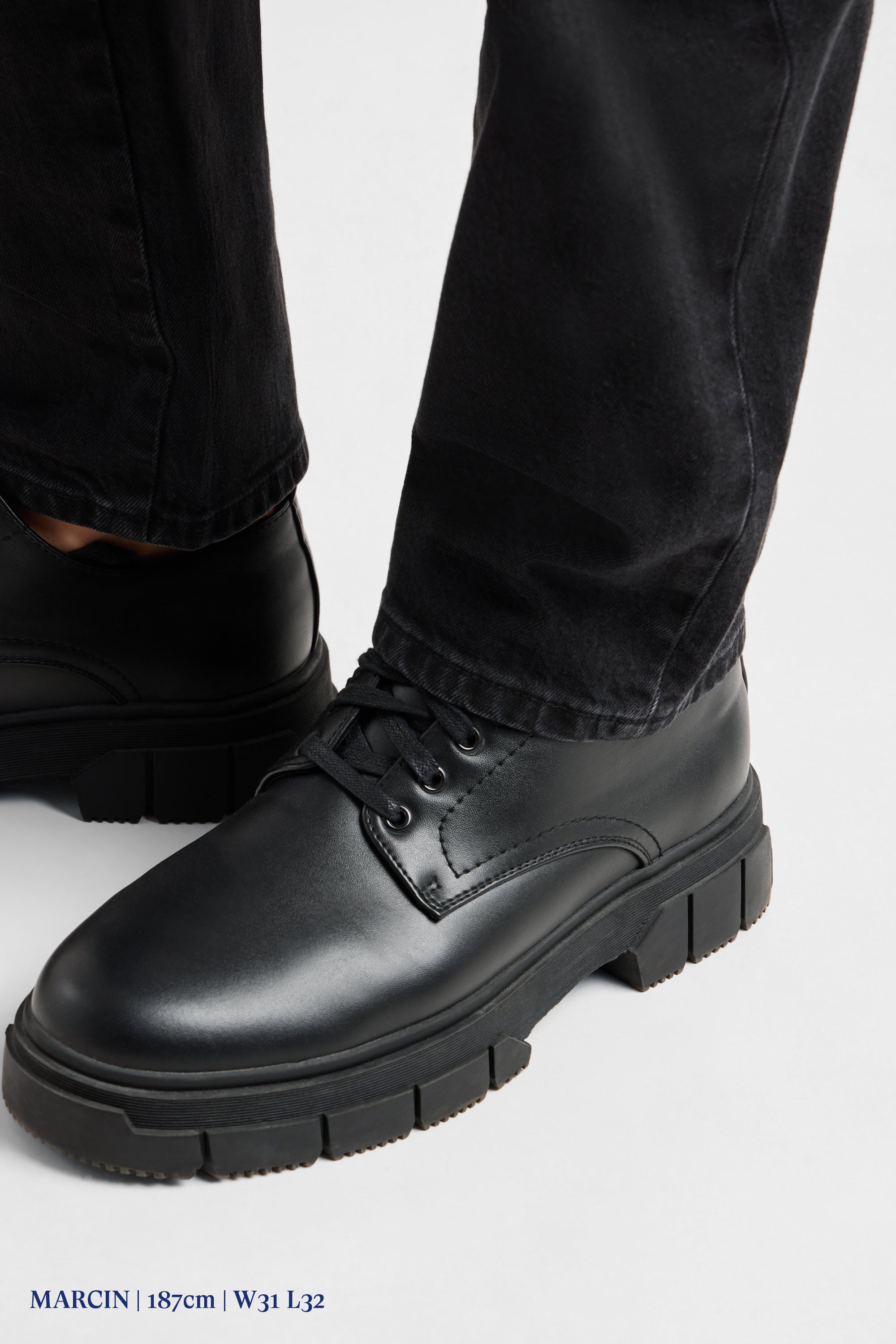 DUSK Regular Straight Minimal Stretch - Classic - Black