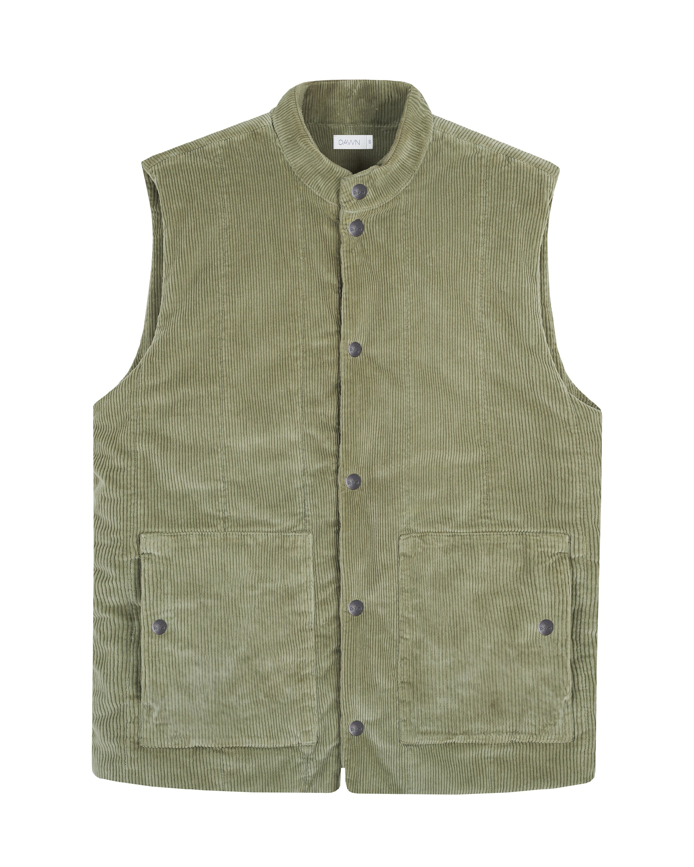 KASHEW Corduroy-Weste in Sage Green, wattiert, Druckknopfverschluss, zwei Pattentaschen, vertikale Steppung.