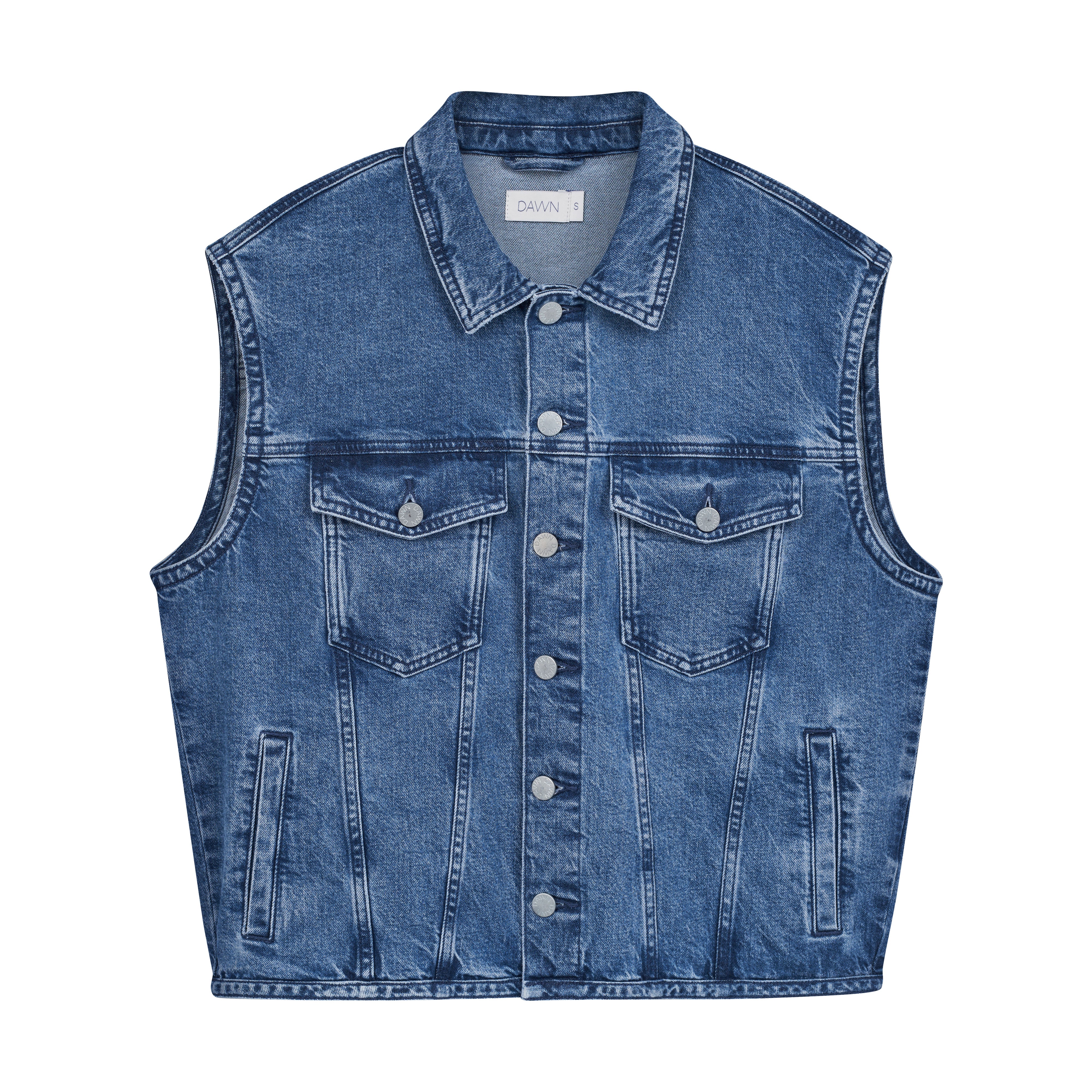 LUNAR Minimal Stretch Biker-Weste in Medium Blue, ärmellose Jeans-Weste mit Knopfverschluss, Brustklappentaschen und Paspeltaschen.