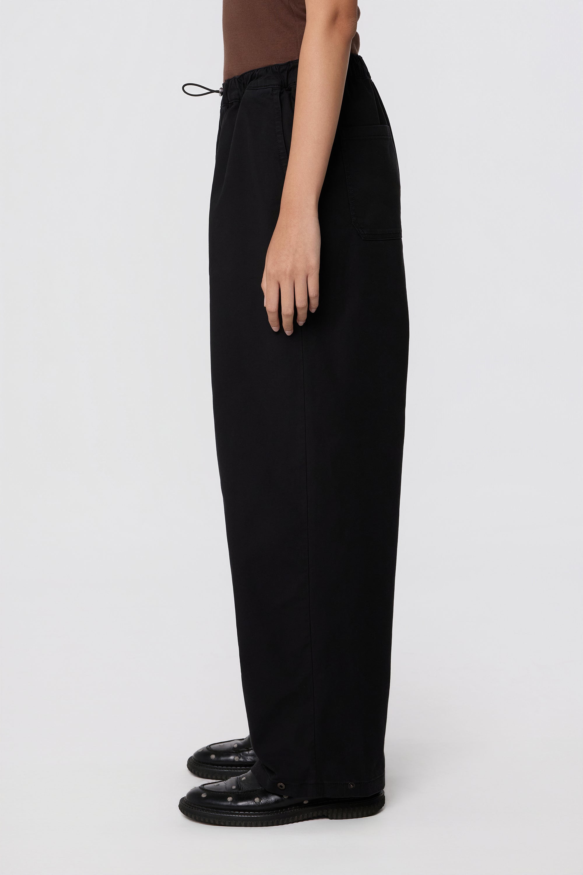 FLOW Paper Touch - Utility Pant - Black - Womenswear