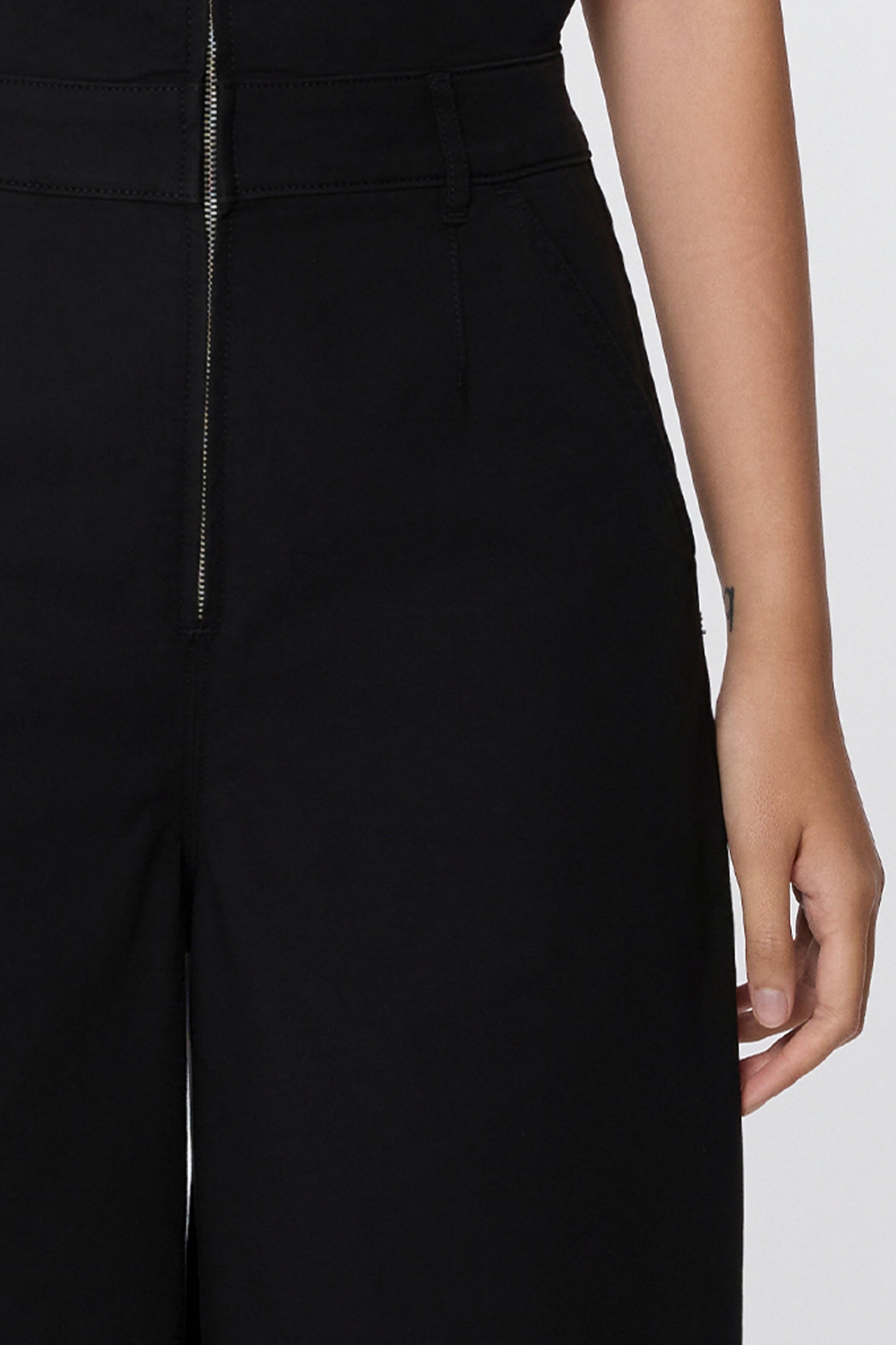 ORCHID Paper Touch - Overall - Black