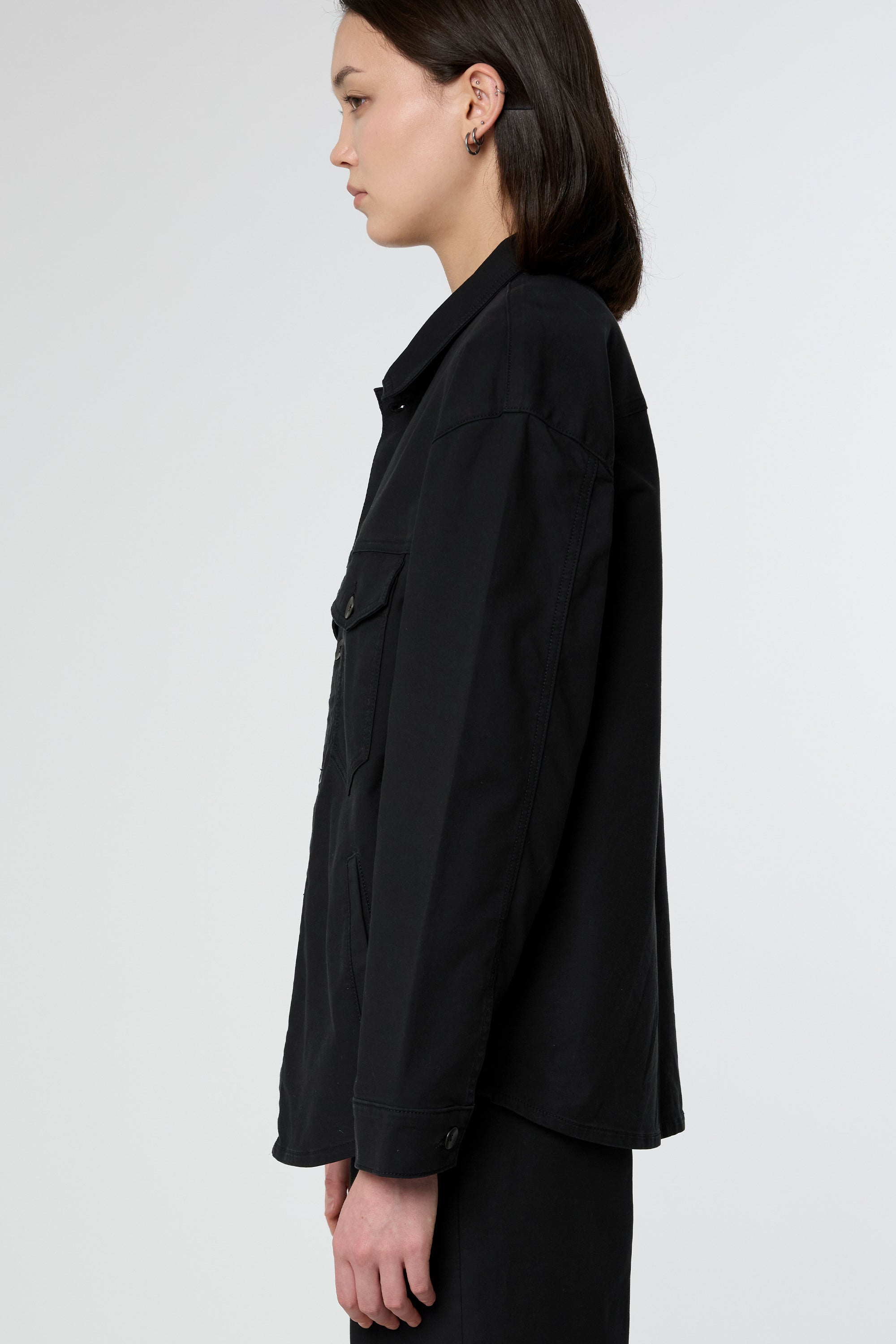 POSTMAN Paper Touch - Utlility Shaket - Black - Womenswear