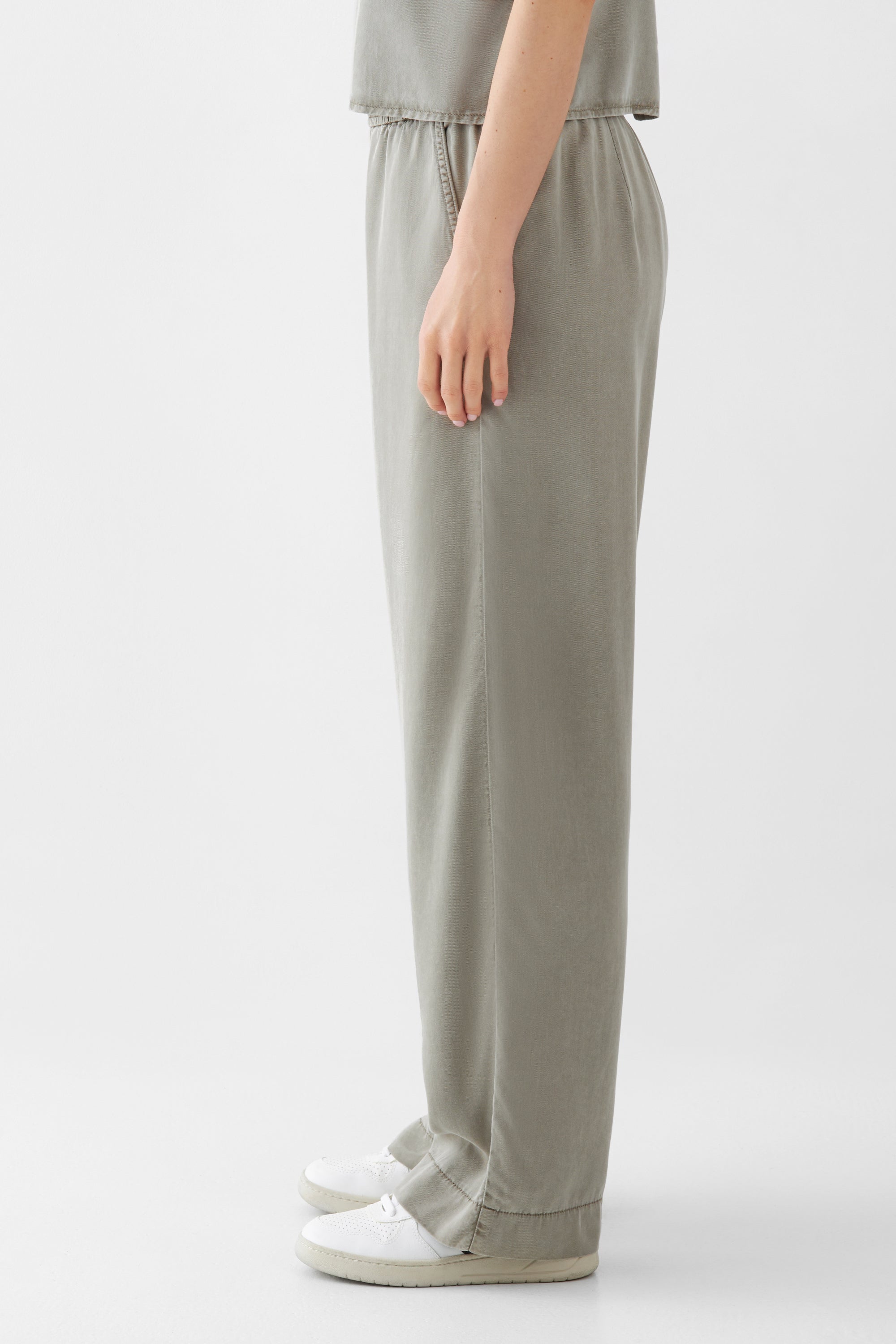 RAY Easy On Tencel - Pants - Rock Olive