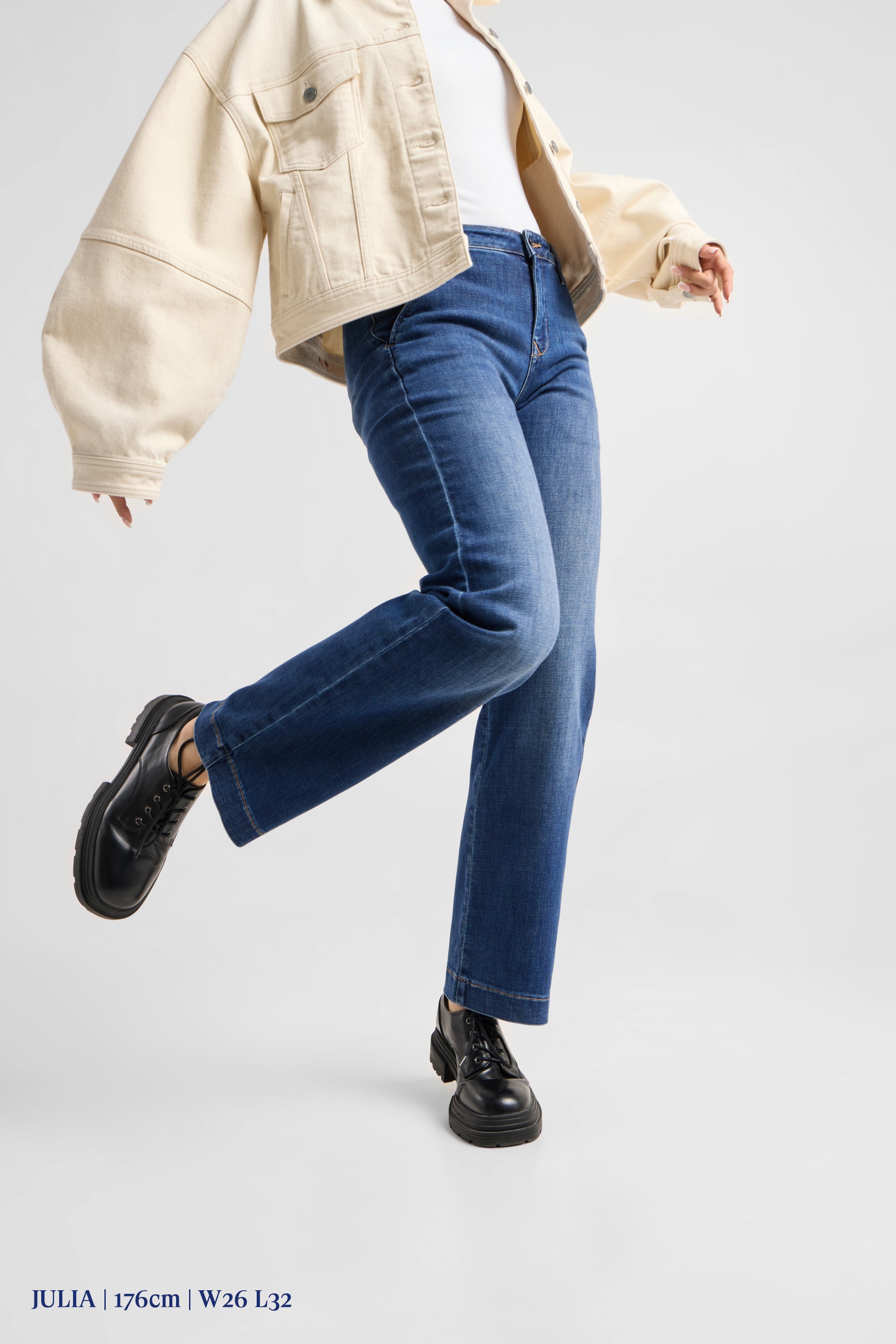 COSMA Flared Soft Denim - Chino - Vintage Blue