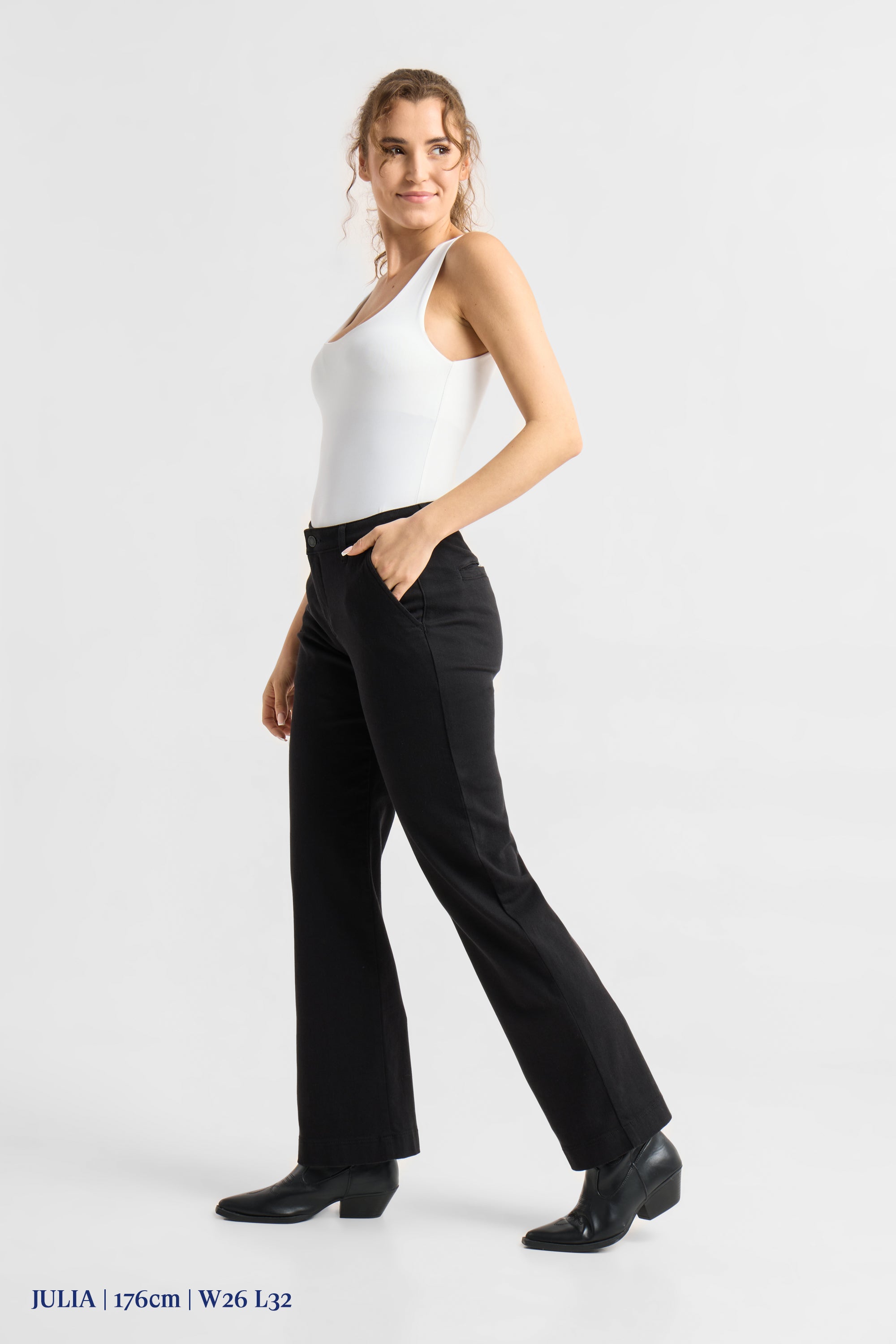 COSMA Flared Soft Denim - Chino - Stay Black