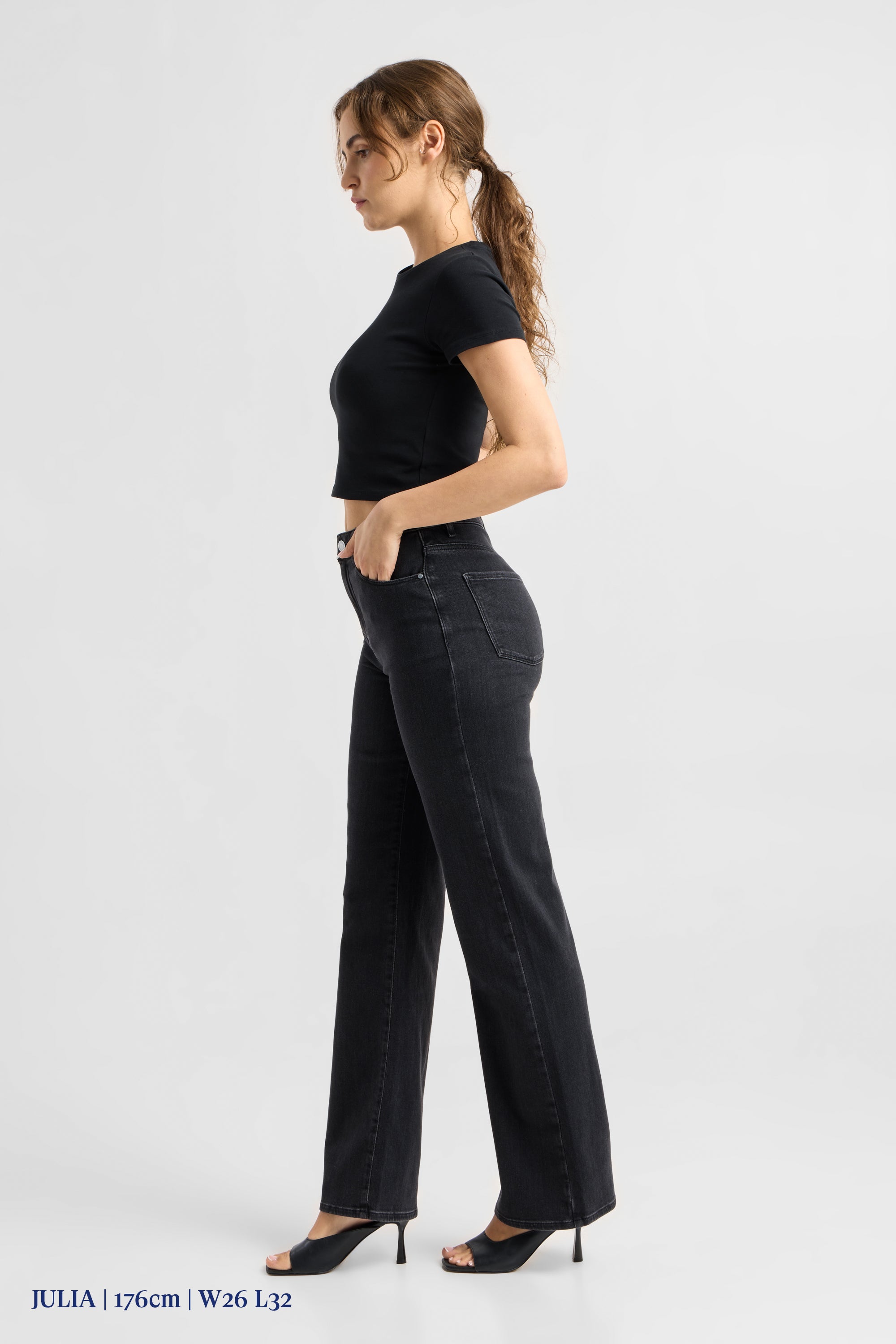 DEW Flared Soft Denim - Classic - Black Denim