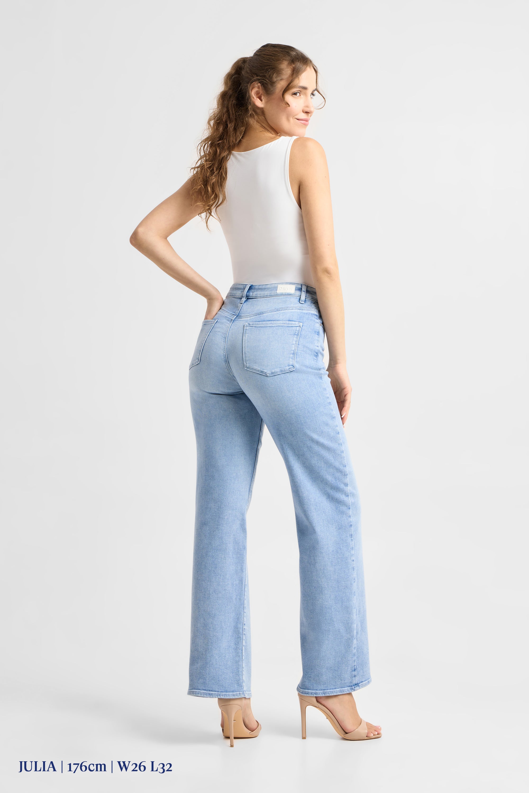 DEW Flared Soft Denim - Classic - Light Blue