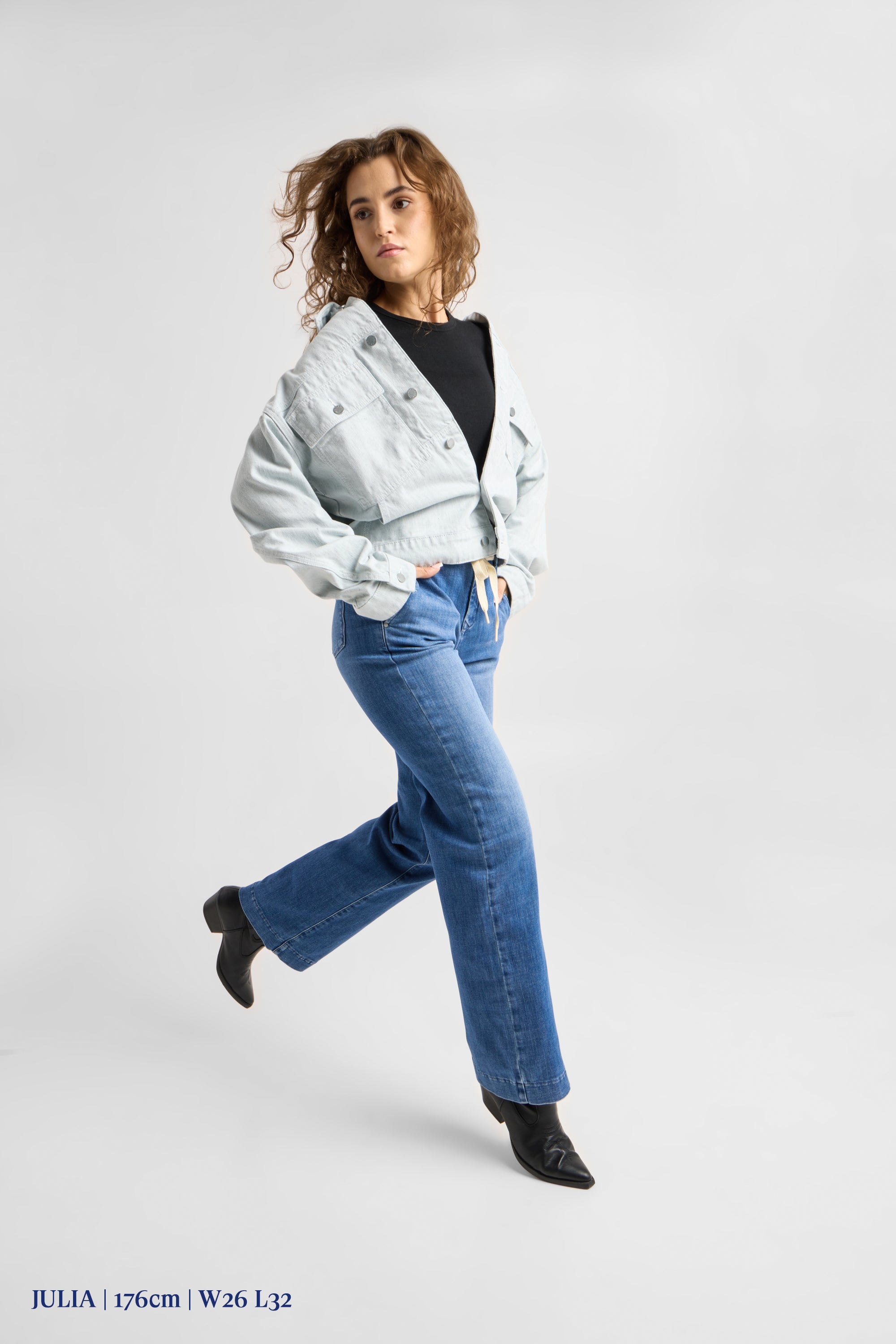 DEW Flared Soft Denim - French Pocket - Medium Blue