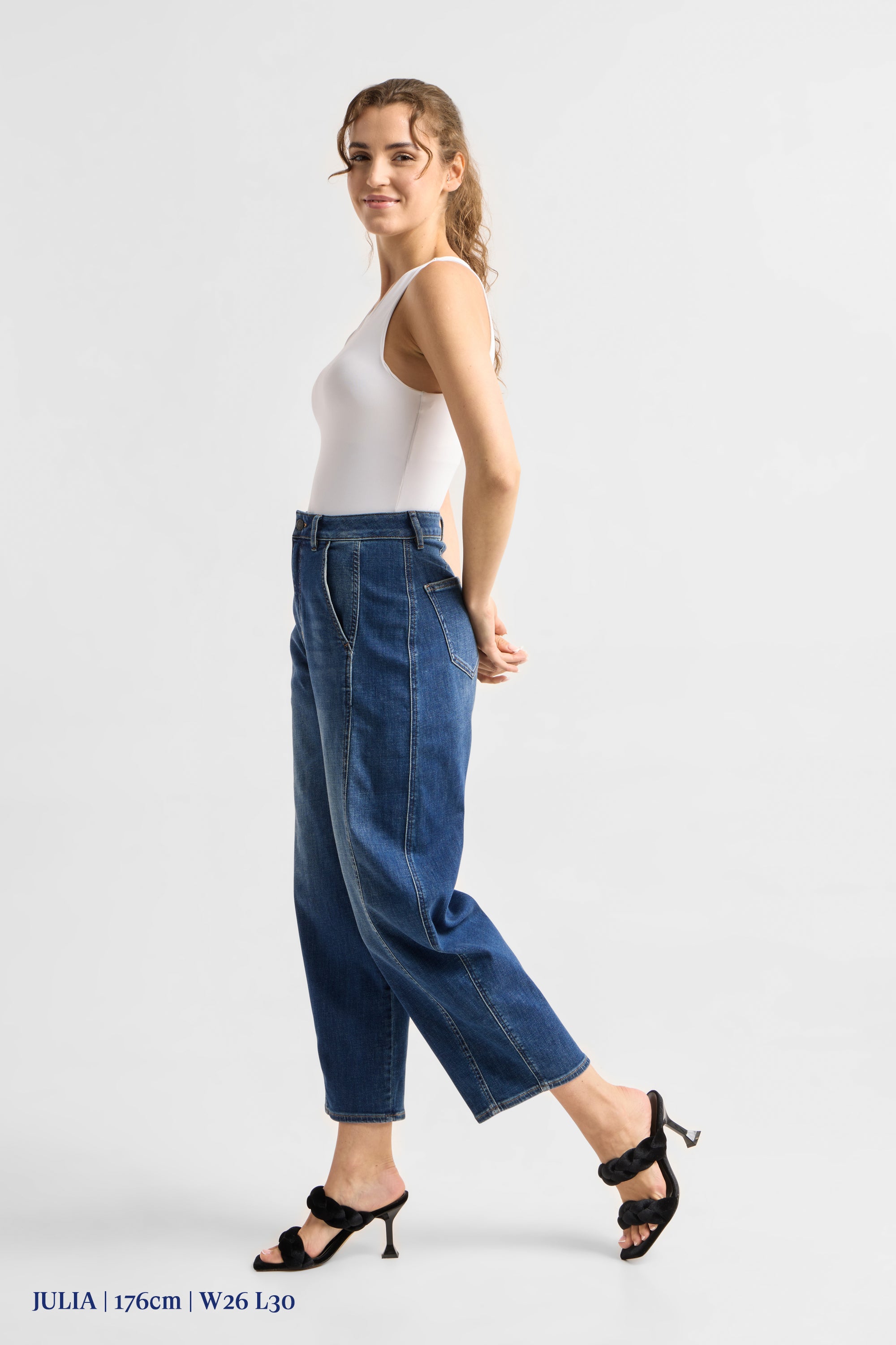 MOONDUST Soft Denim - Wide Barrel leg - Vintage Blue