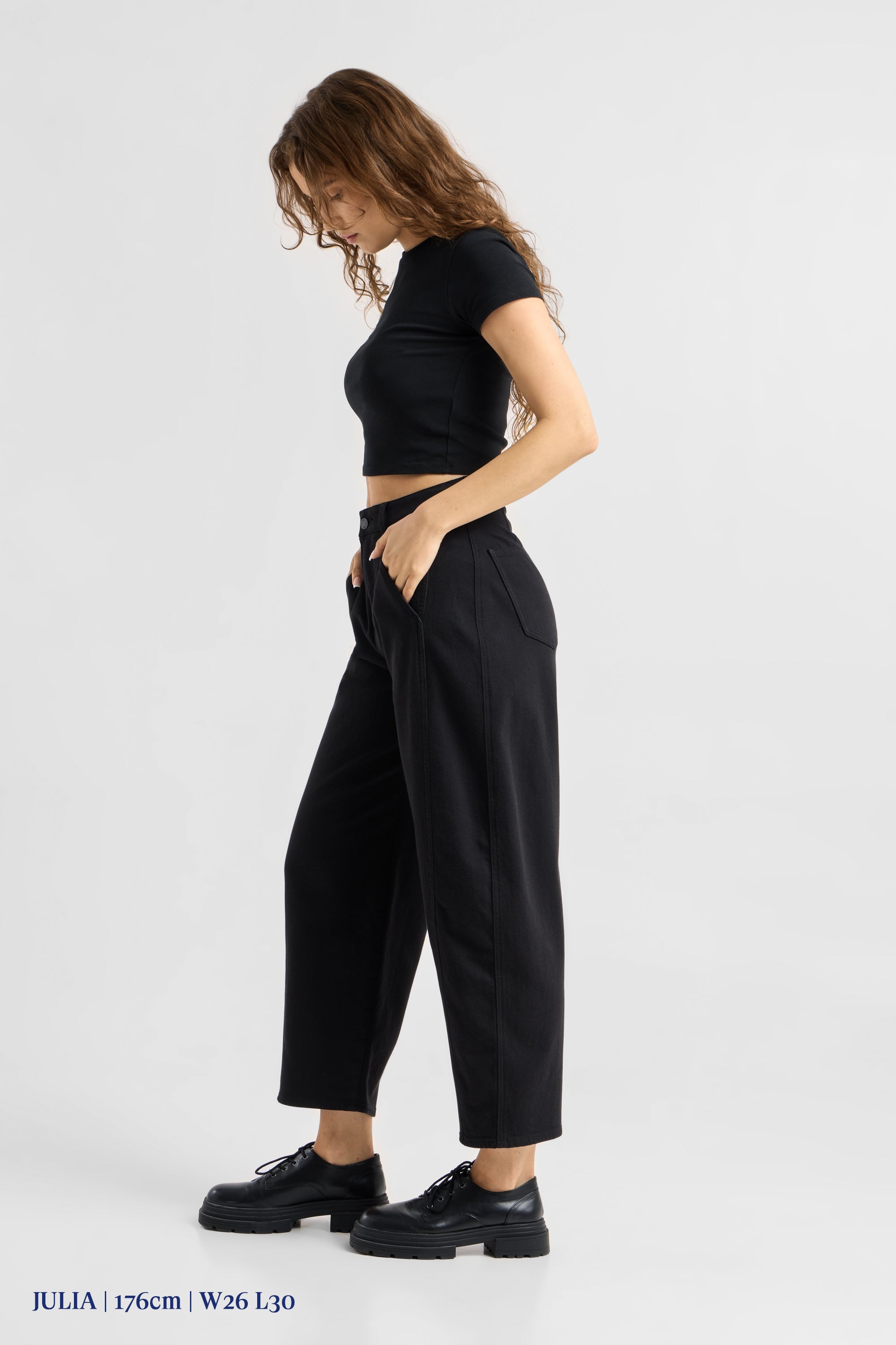 MOONDUST Soft Denim - Wide Barrel leg - Stay Black
