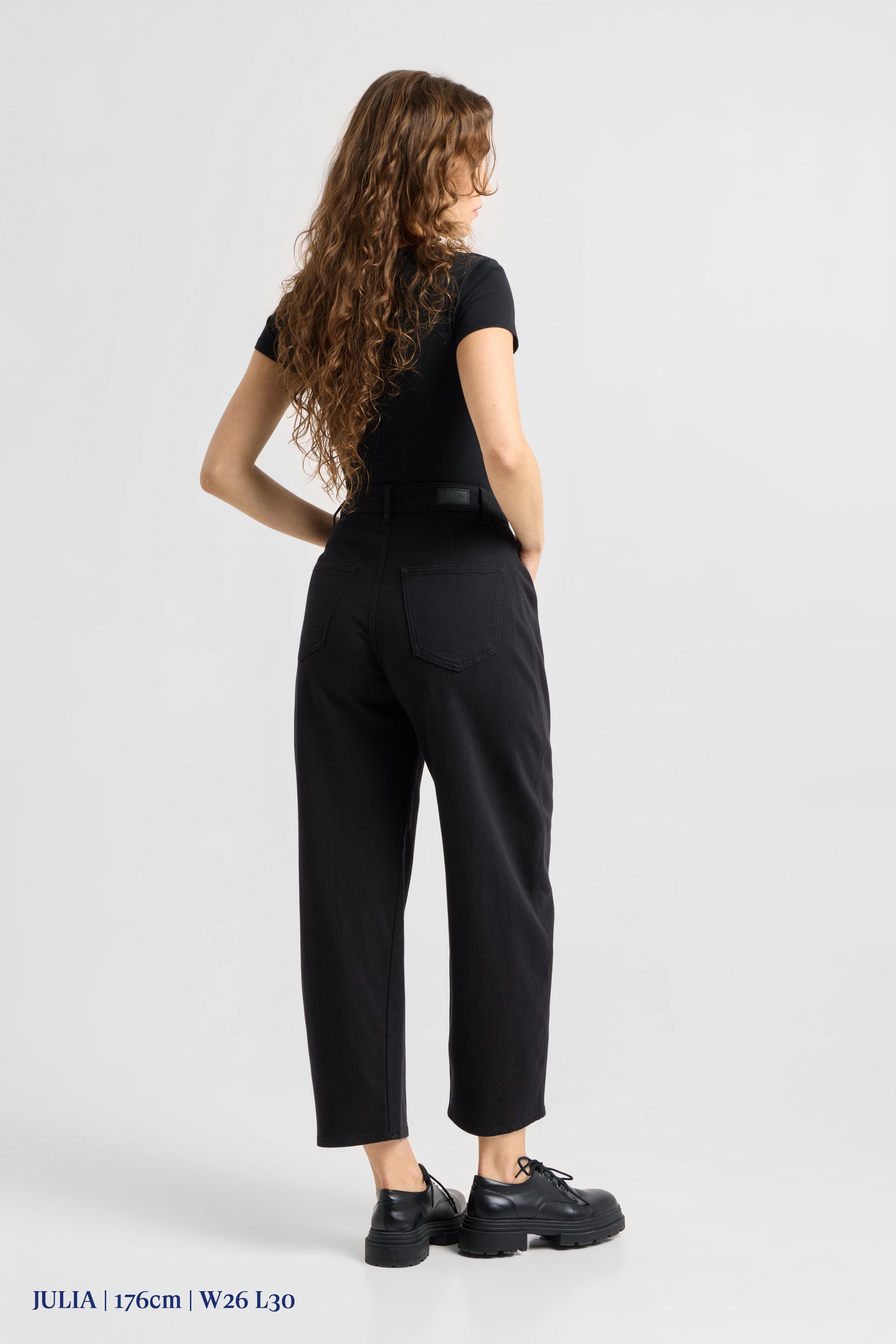 MOONDUST Soft Denim - Wide Barrel leg - Stay Black