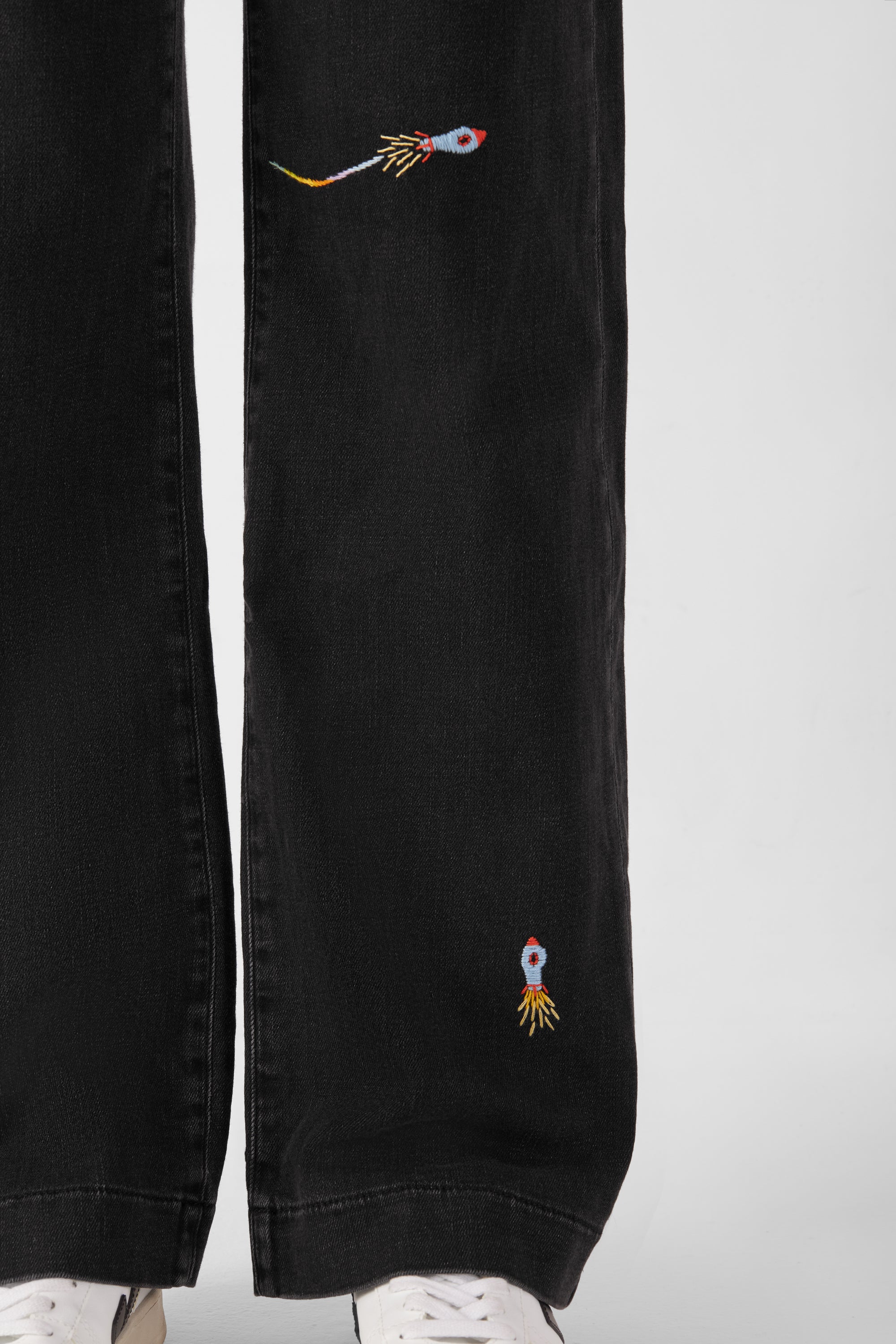 DEW Flared Soft Denim - French Pocket - Black Denim - Art on Broken Pieces