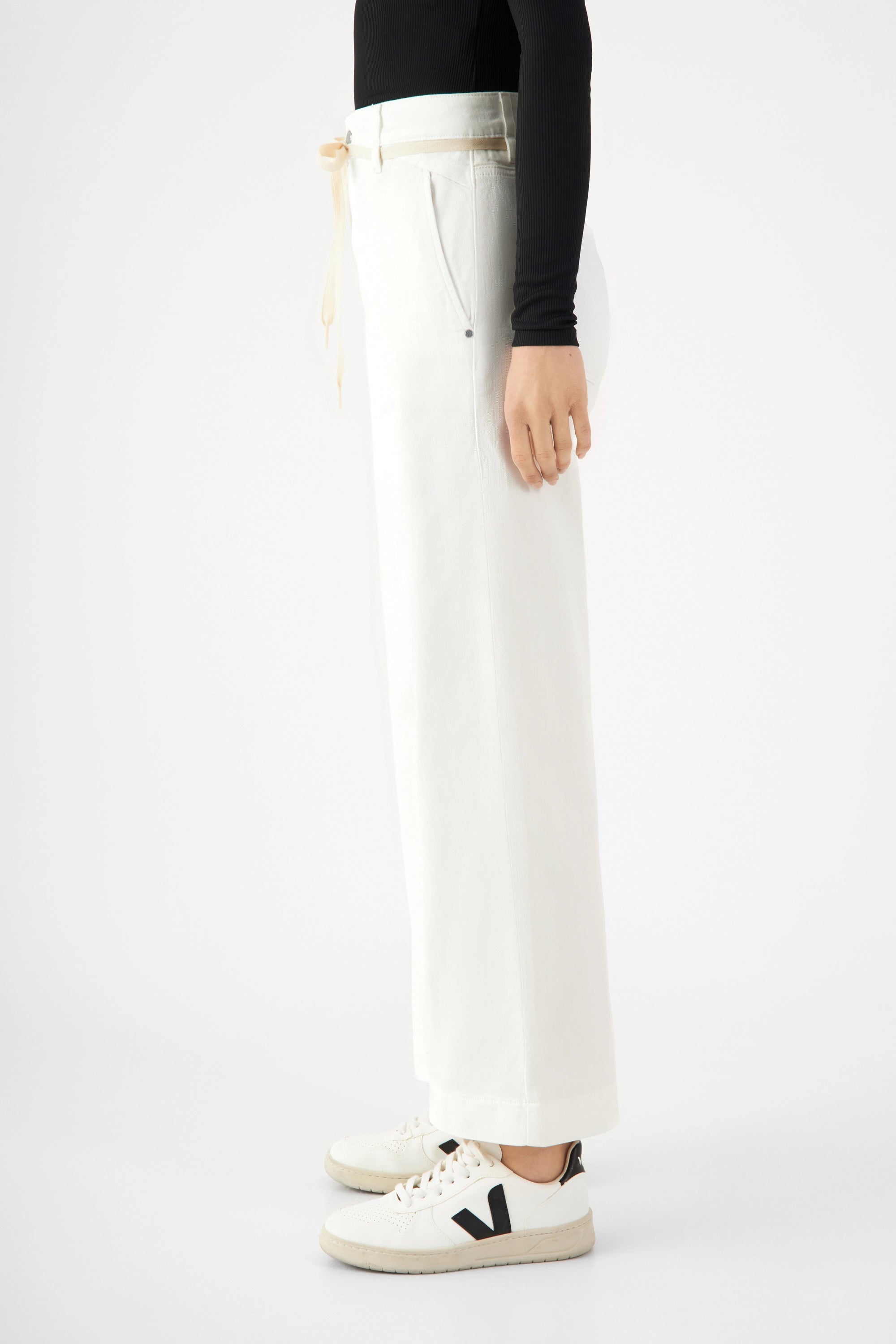 DEW Flared Cropped Soft Denim - French Pocket - White