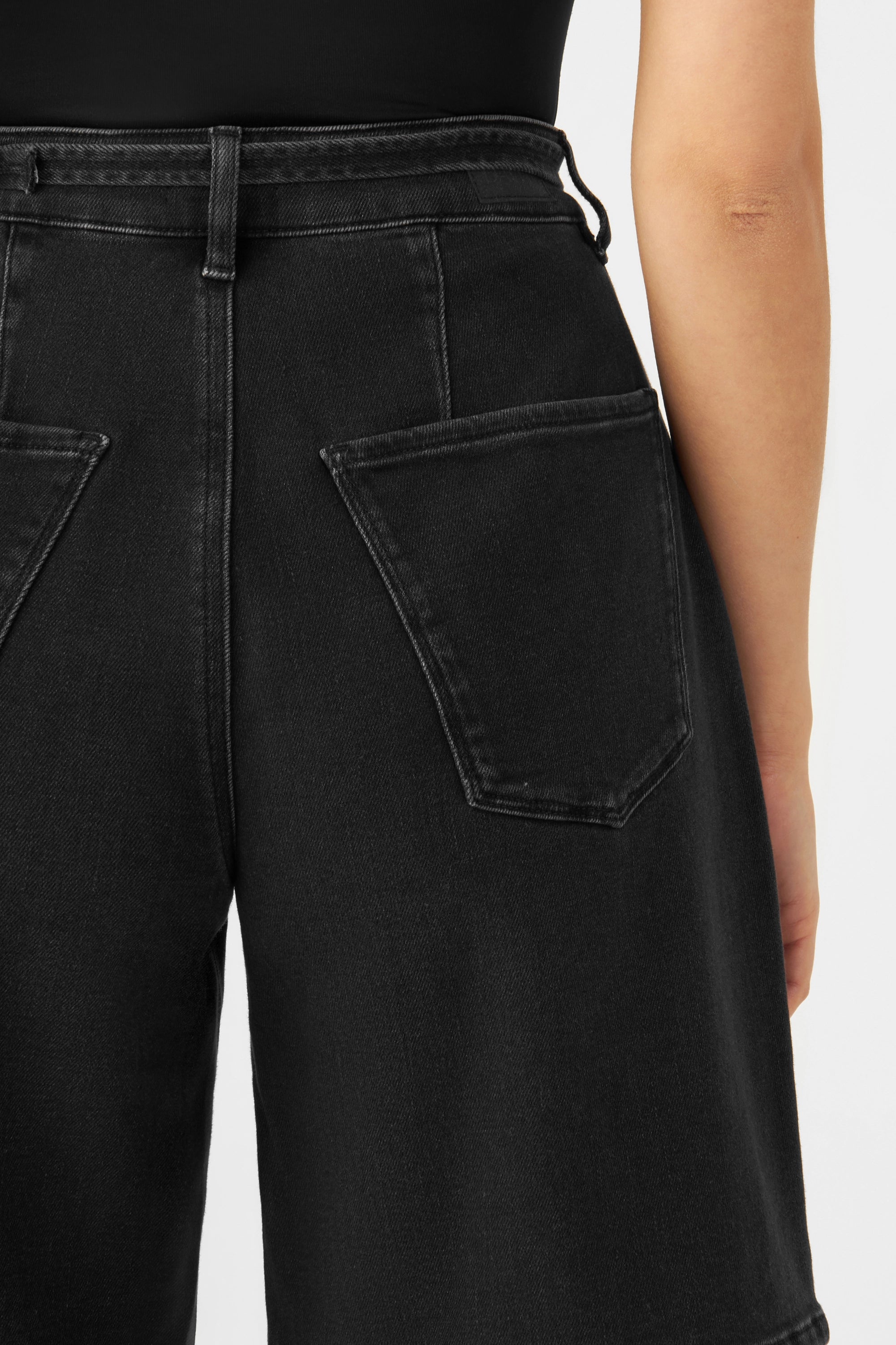 BLINKY Soft Denim - Shorts - Black Denim