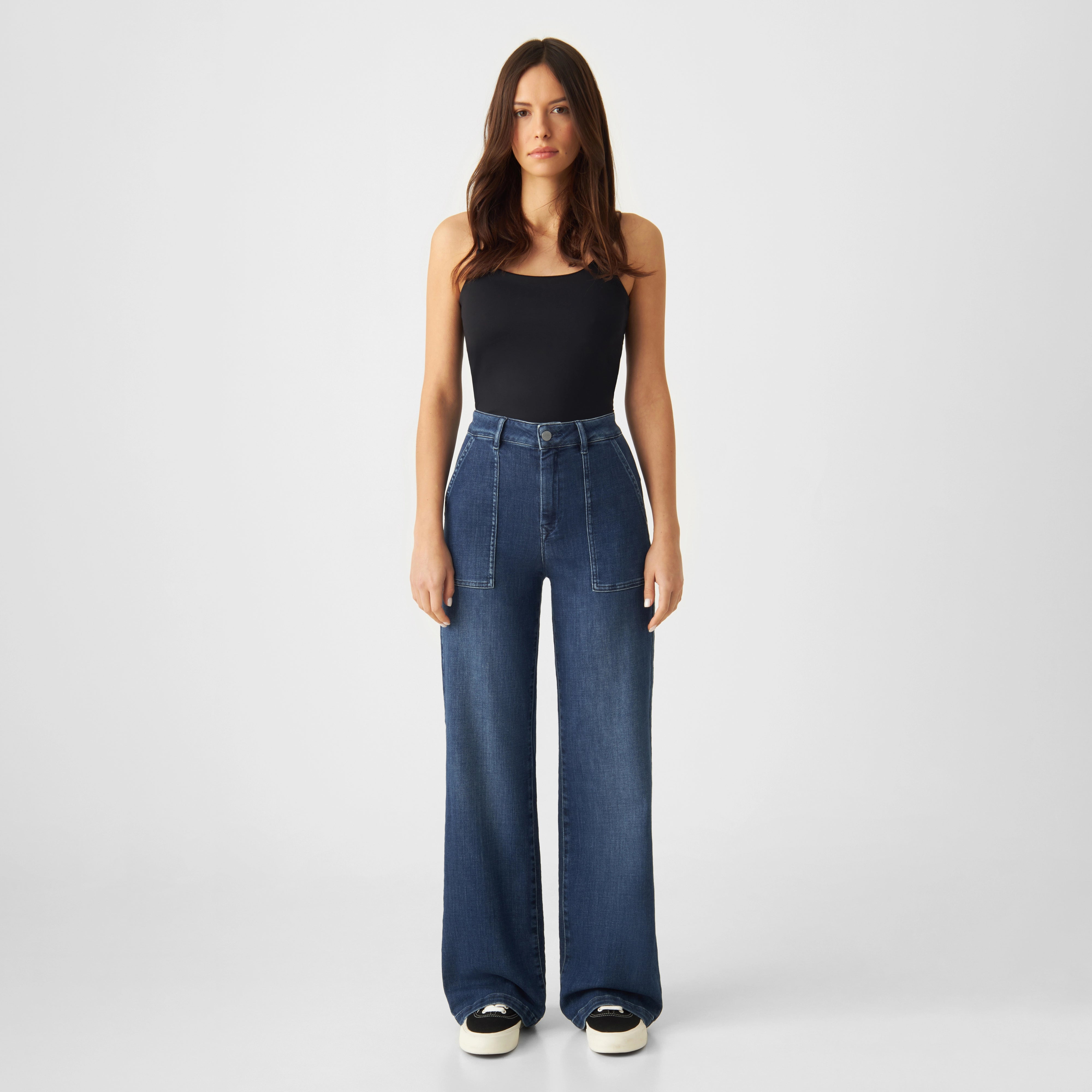 DEW Flared Soft Denim - Worker - Medium Blue