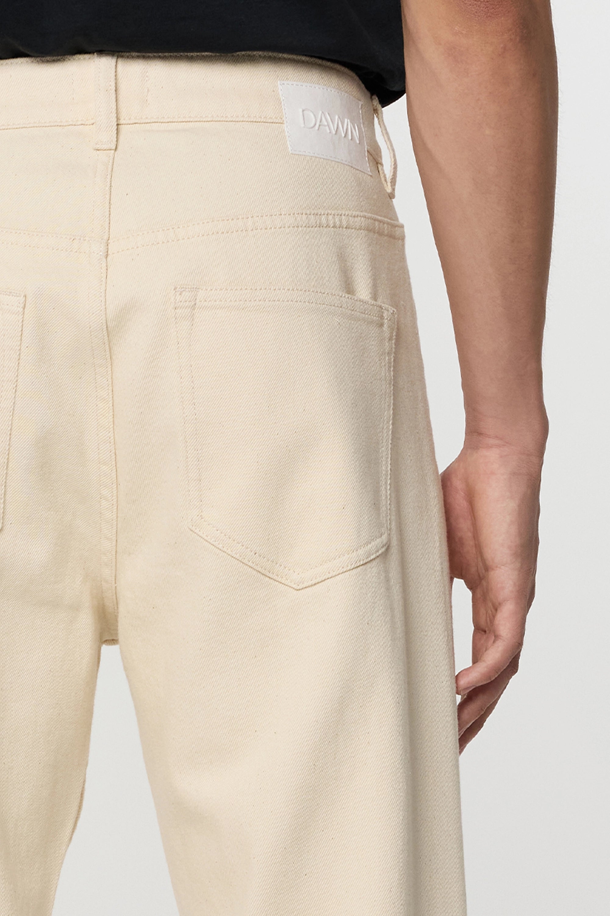 RISE Relaxed Tapered Minimal Stretch - Basic - Ecru